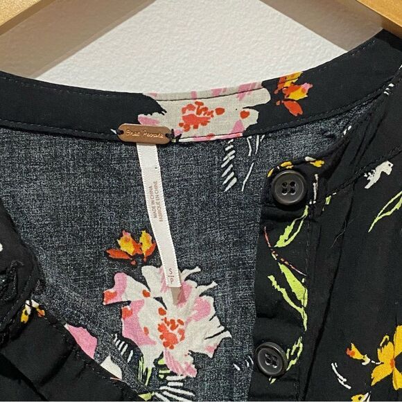 NWOT Free People Greatest Day Smocked Floral Shirtdress - Picture 4 of 7